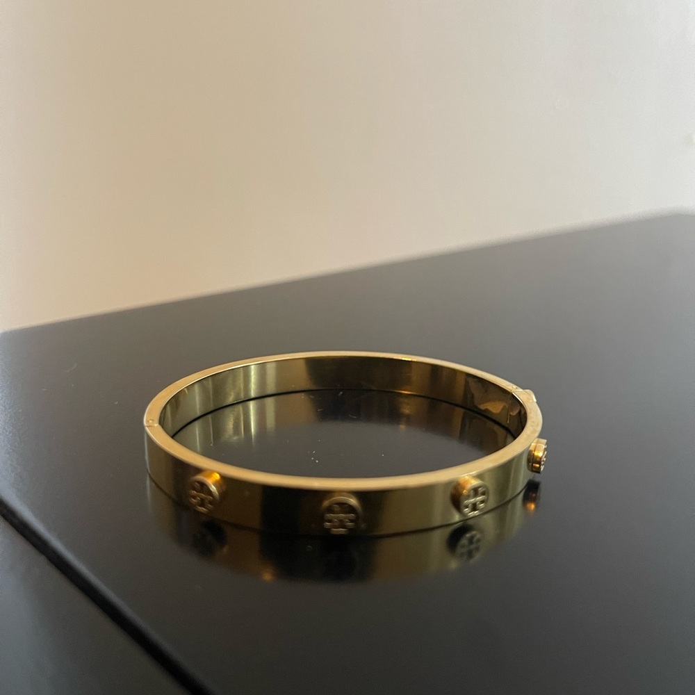 Tory Burch Logo Stud Bracelet